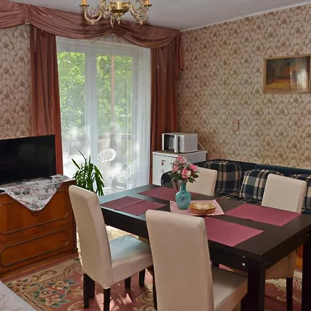 Captiva Family Apartman *