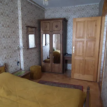 Apartment Captiva Family Apartman Erlau